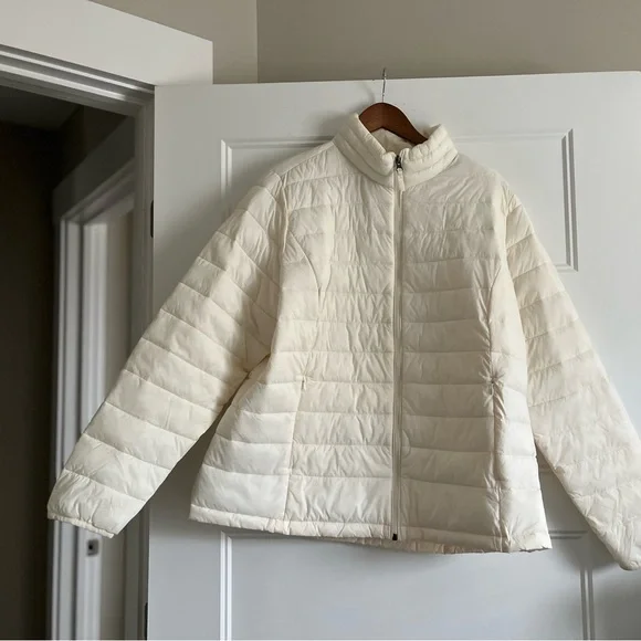 Amazon essentials Lightweight Jacket - Picture 1 of 12